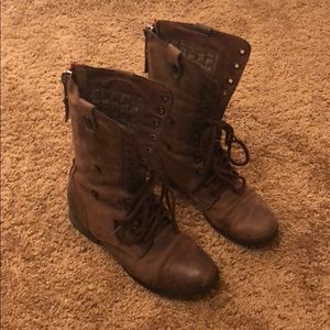 NEW Steve Madden boots